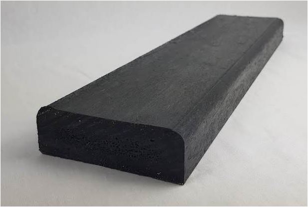 Kunststof regel met 1 afgeronde hoek zwart | 3x8.2x390cm